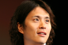 seesaw　Director : Keihiro Kanyama