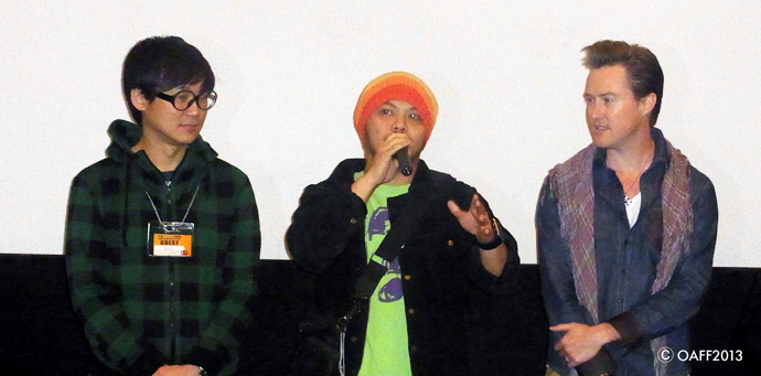 Namewee監督（中央）、プロデューサーのフレッド・チョン氏（左）、俳優のクリストファー・ダウンズ氏（右）